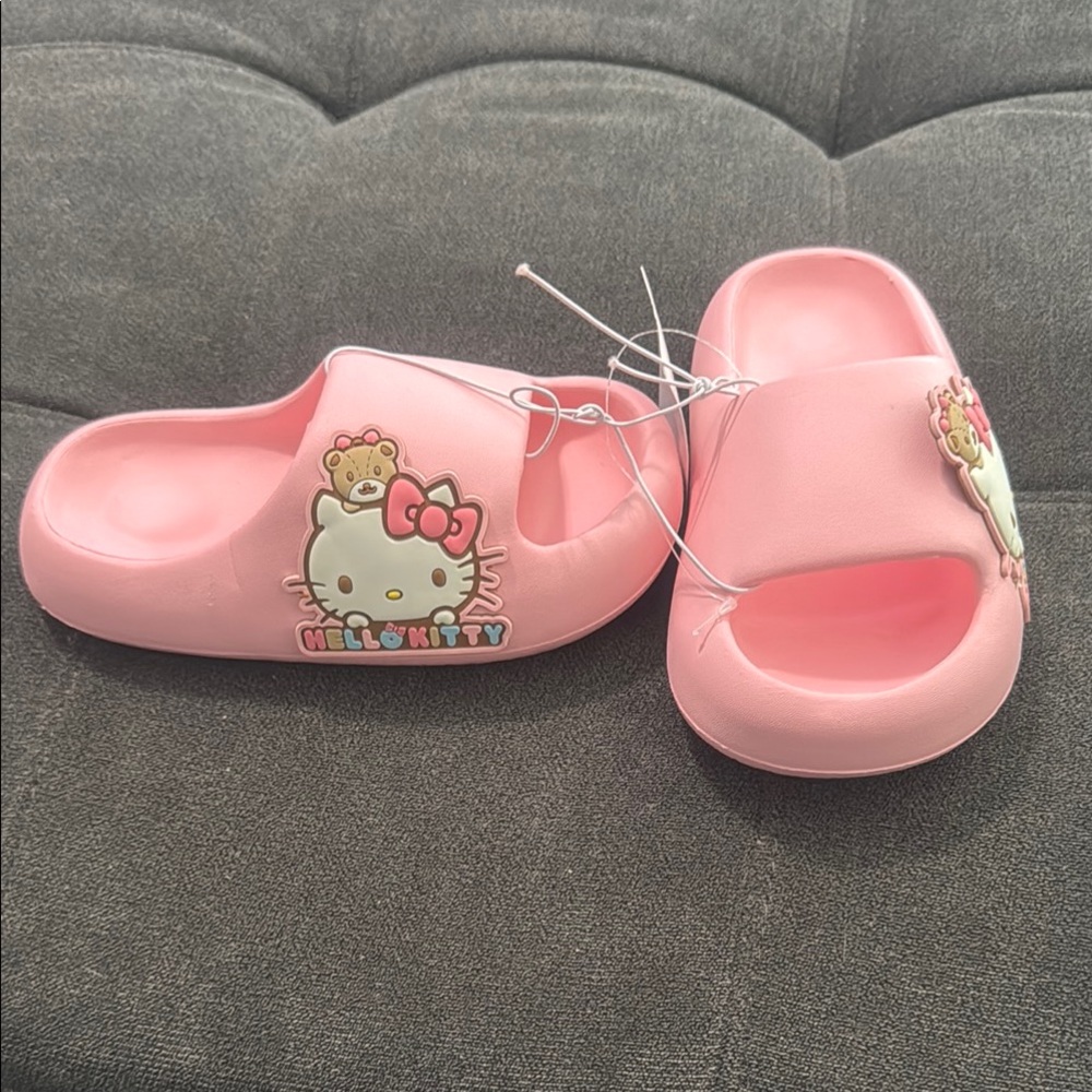 Hello Kitty Pink Kids Slippers 1.5